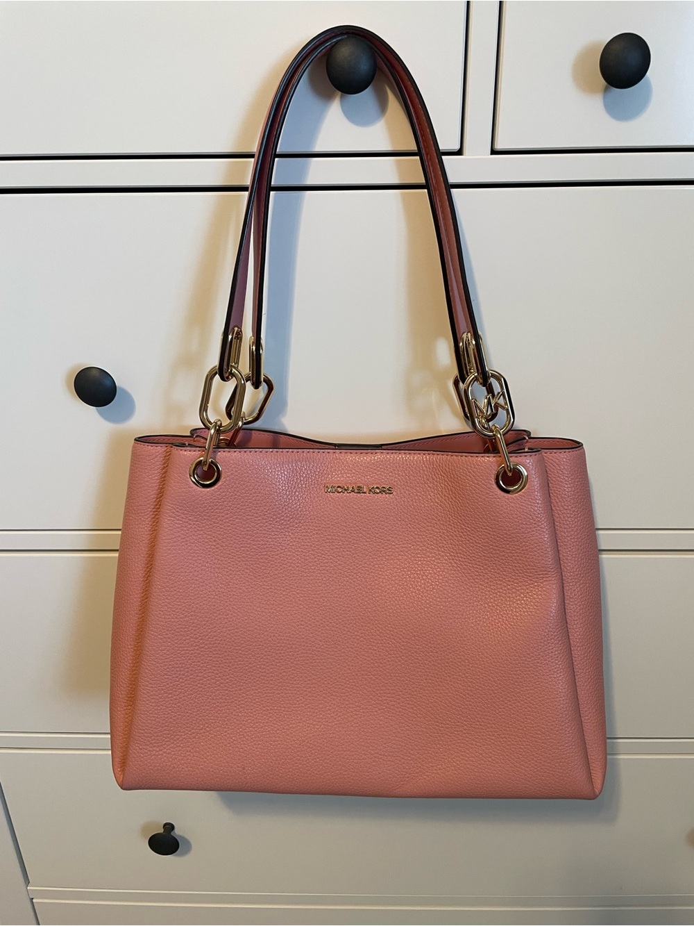 Michael Kors Pink Pebbled Leather Shoulder Bag with Gold Hardware